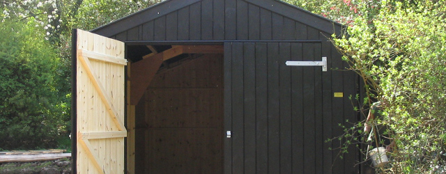 Wooden garages