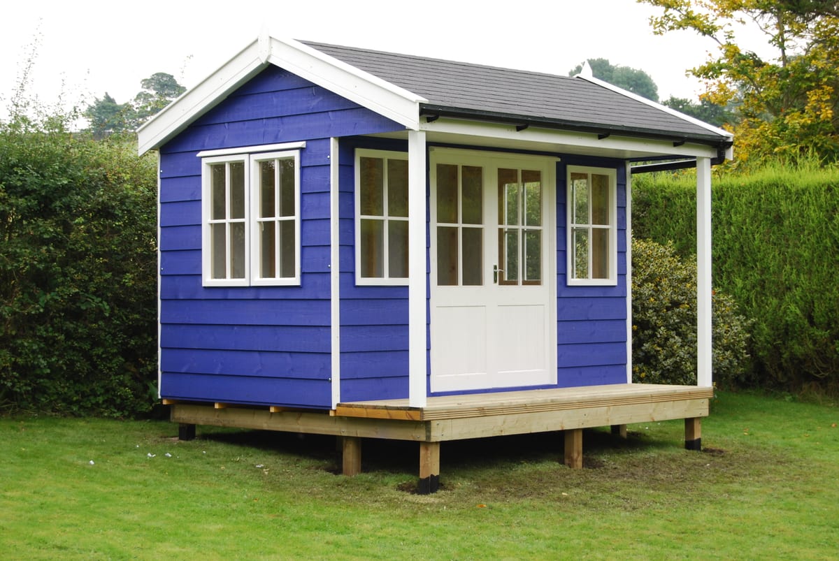 'New England' style painted garden building with a verandah
